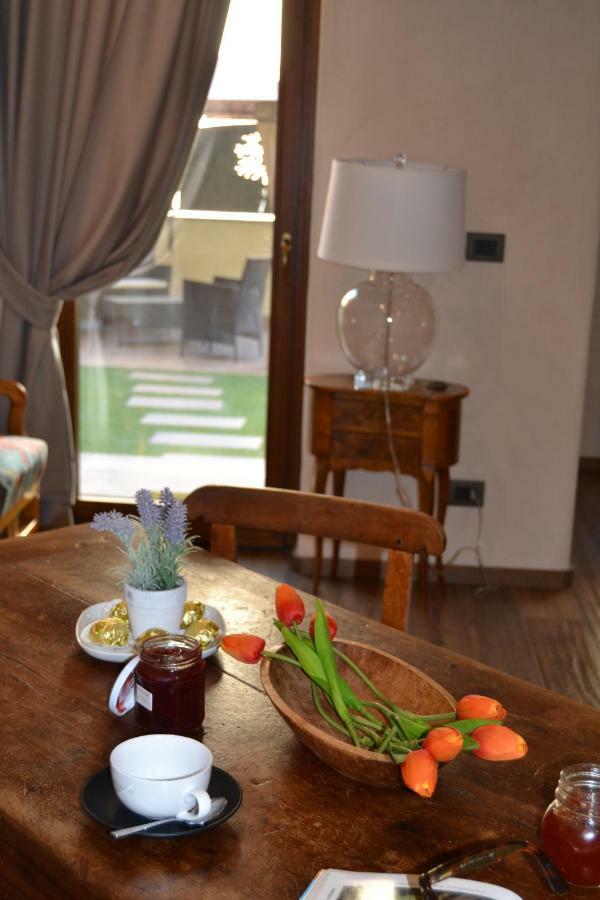 อินเชนโตร อาออสตา Apartment ภายนอก รูปภาพ